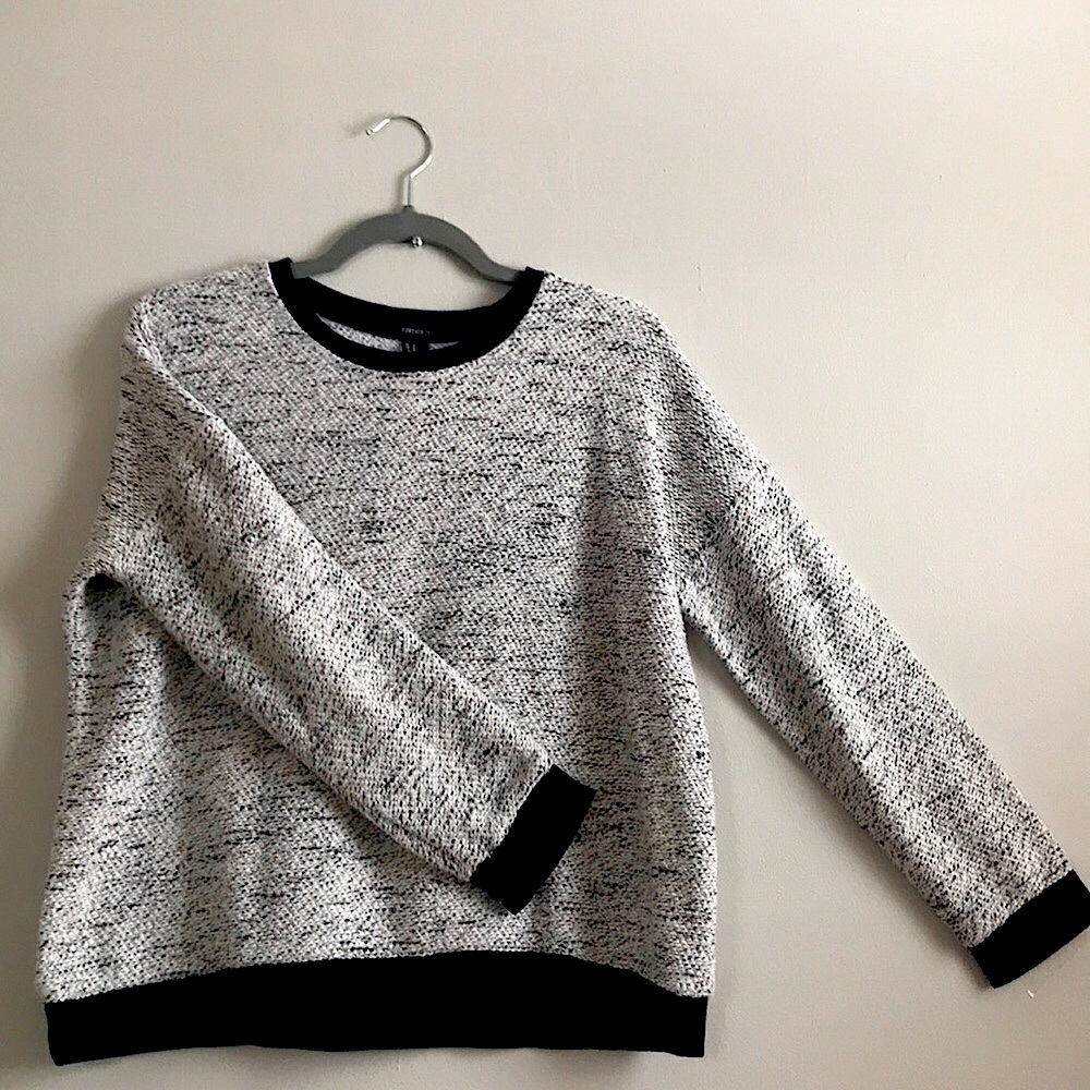 Forever 21 Long Sleeve Sweater
